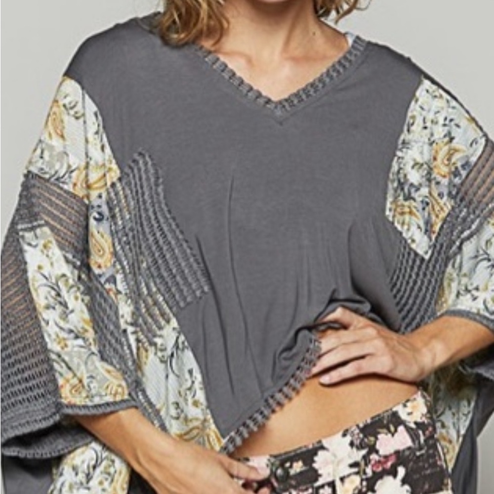 POL Charcoal Floral Patchwork Tunic - Picture 6 of 6